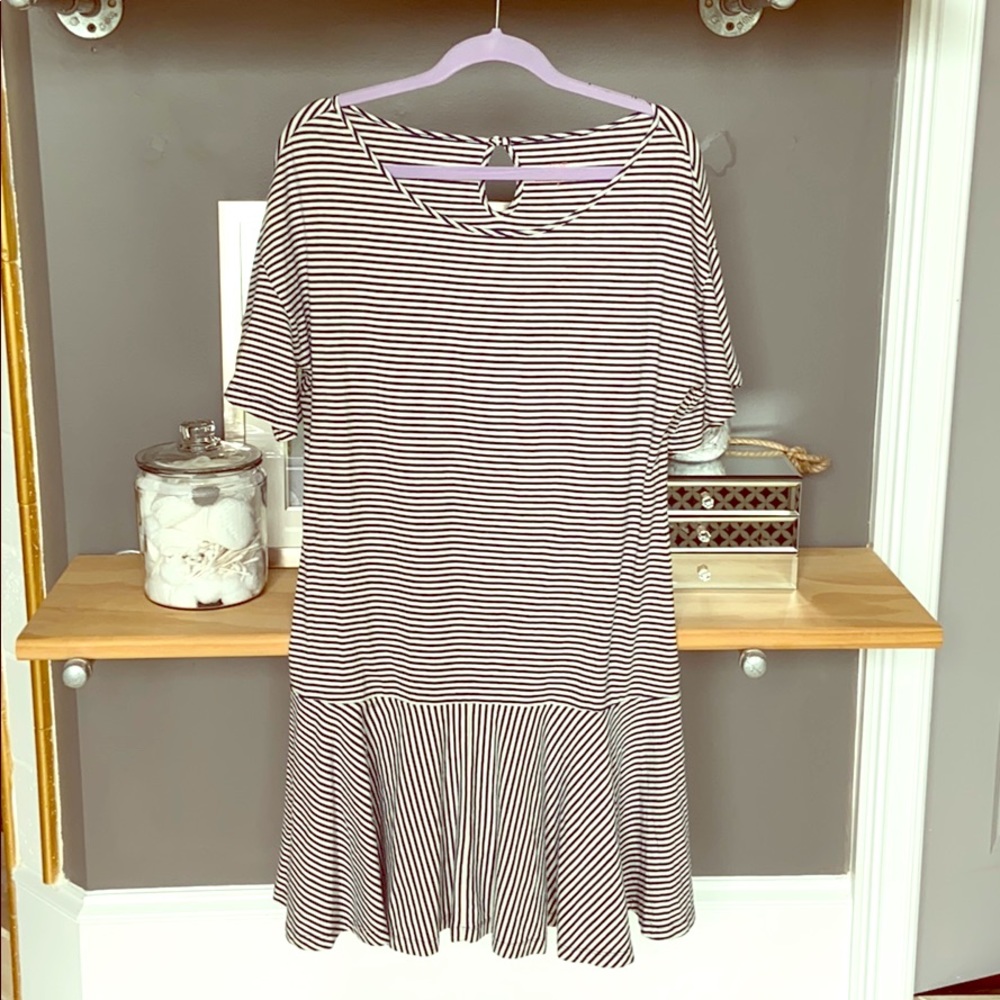 Vineyard Vines Women’s dress NWOT